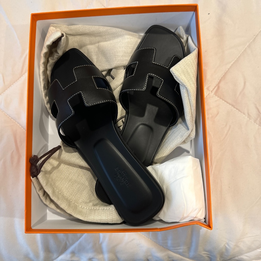 Hermes Oran Sandals